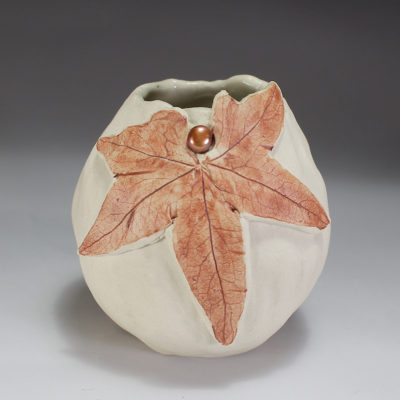 Natural porcelain pinch pot star leaf